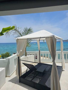 Beachfront luxury suite